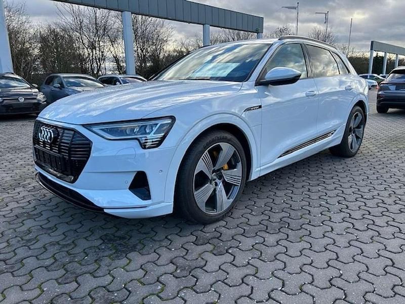 Gebraucht Audi e-tron Advanced 300 kW (408 PS) 2019 Weiß SUV