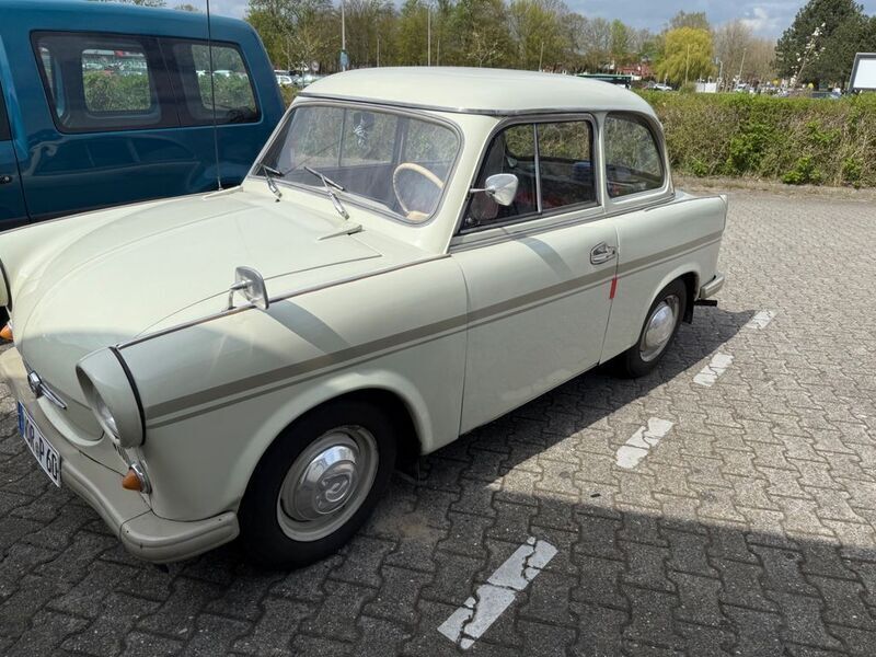 Beige Gebraucht 1963 Trabant 600 Limousine | 7.499 € - Bild 1/4