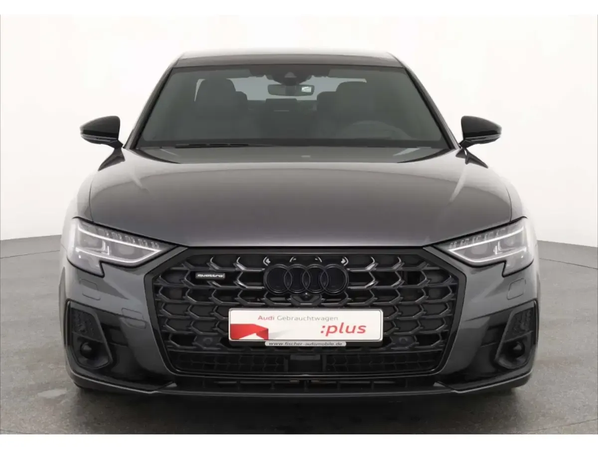 Gebraucht Audi A8 Ambiente 286 PS (210 kW) 2024 Grau Limousine
