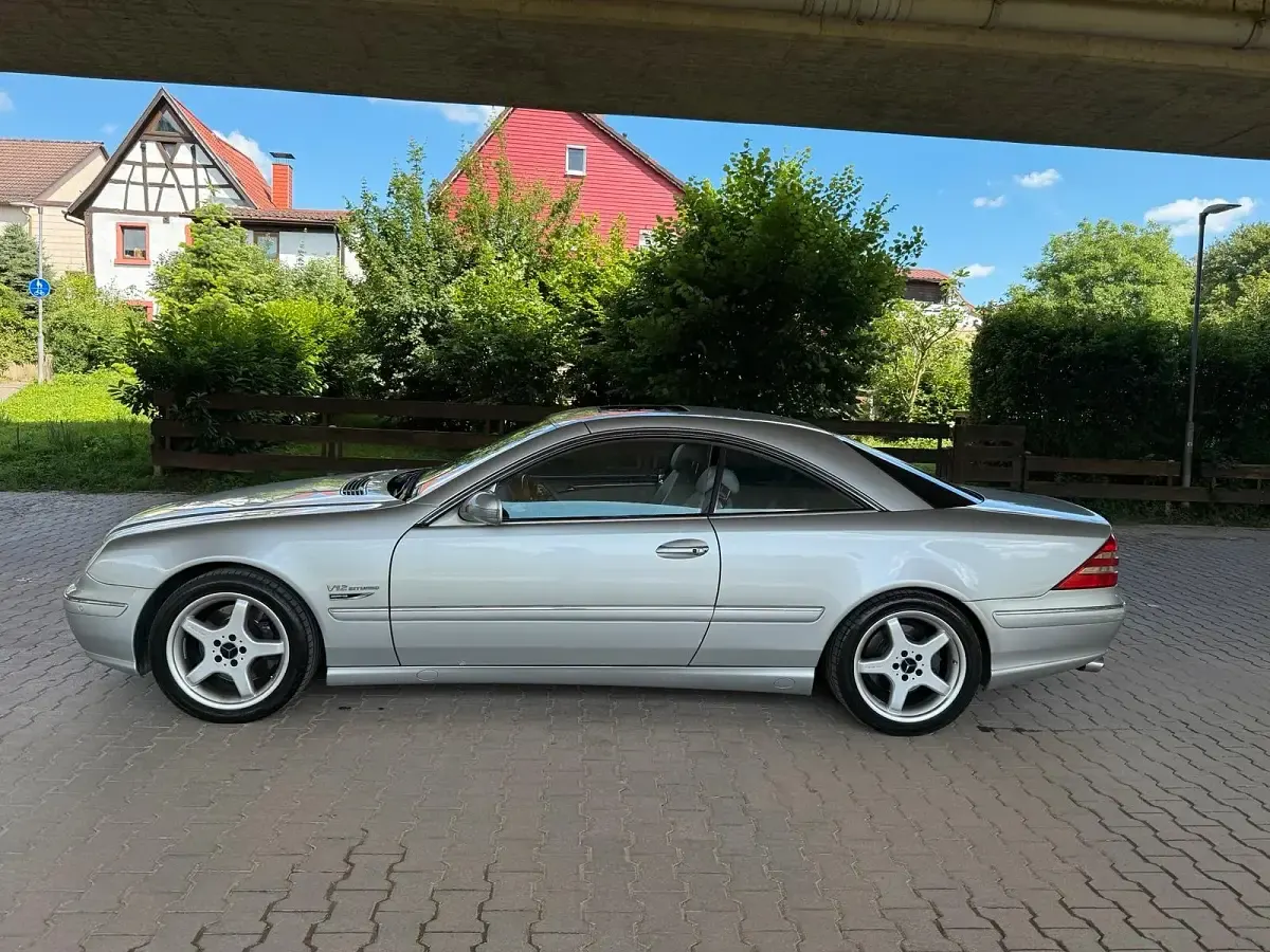Gebraucht Mercedes CL600 367 PS (269 kW) 2000 Silber Coupé