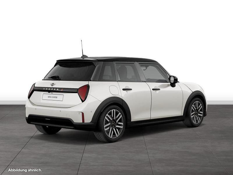 Nanuq white Gebraucht 2024 Mini Cooper S Coupé Coupé | 31.848 € - Bild 1/2