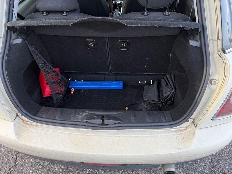 Gebraucht Mini ONE 95 PS (69 kW) 2008 Schwarz Kleinwagen