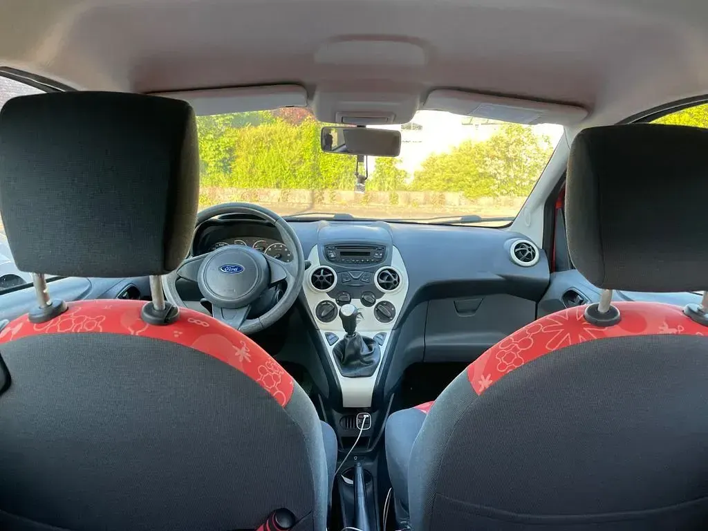 Gebraucht Ford Ka 69 PS (50 kW) 2010 Rot Kleinwagen