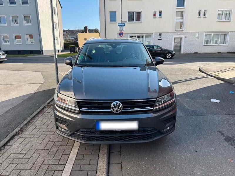 Gebraucht VW Tiguan Join 150 PS (110 kW) 2018 Grau SUV