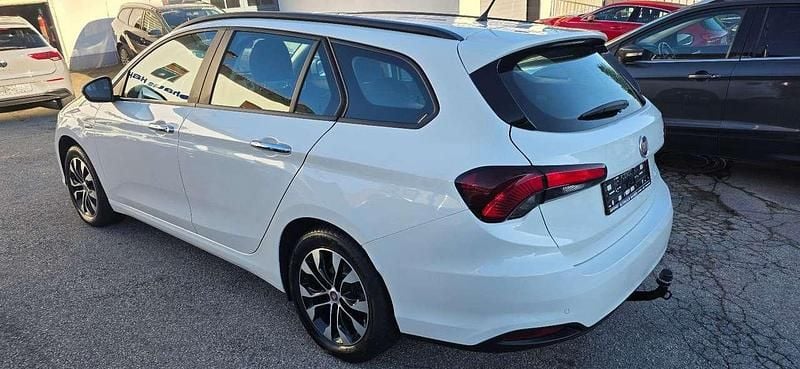 Gebraucht Fiat Tipo Easy 95 PS (69 kW) 2020 Weiß Kombi