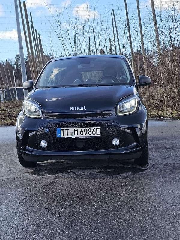 Gebraucht 2022 Smart ForFour Electric Drive Limousine | 9.900 € (Guter Preis) - Bild 1/4