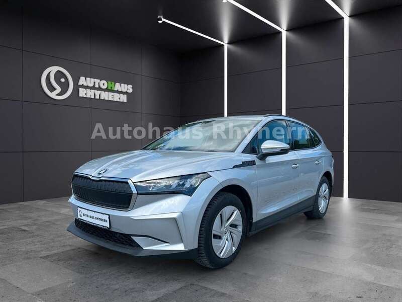 Silber Gebraucht 2023 Skoda Enyaq iV Loft SUV | 25.890 € (Guter Preis) - Bild 1/4