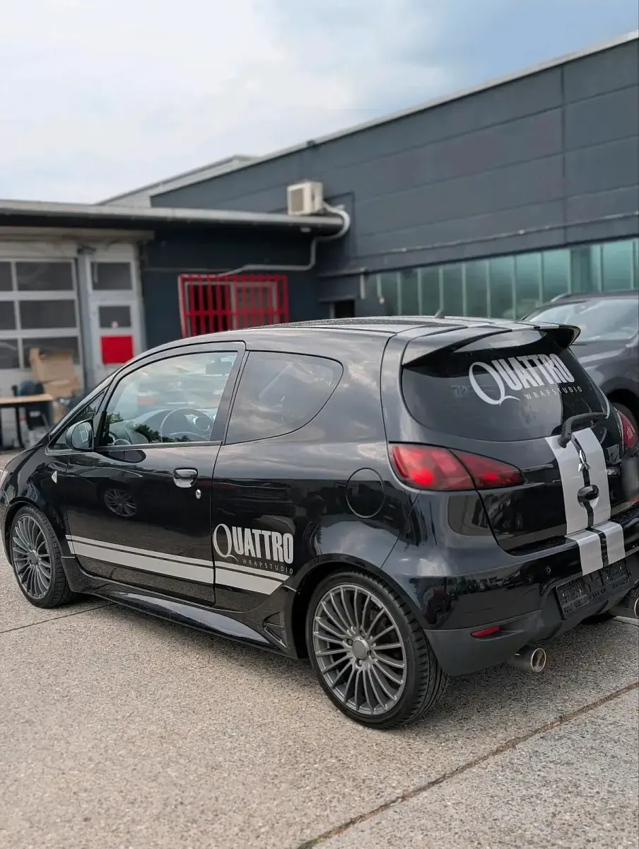 Gebraucht Mitsubishi Colt 95 PS (69 kW) 2011 Schwarz Kleinwagen