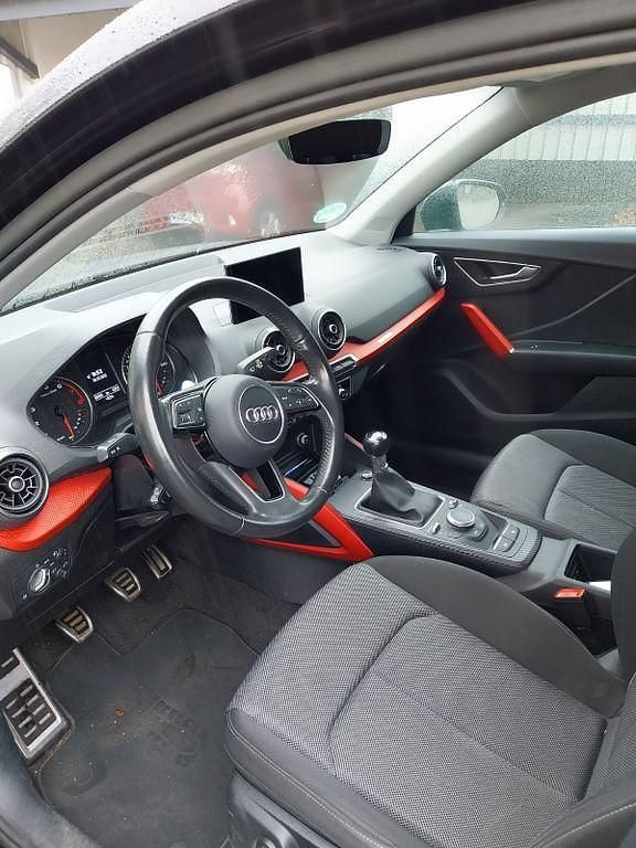 Schwarz Gebraucht 2018 Audi Q2 Sport SUV | 16.700 € (Guter Preis) - Bild 1/3