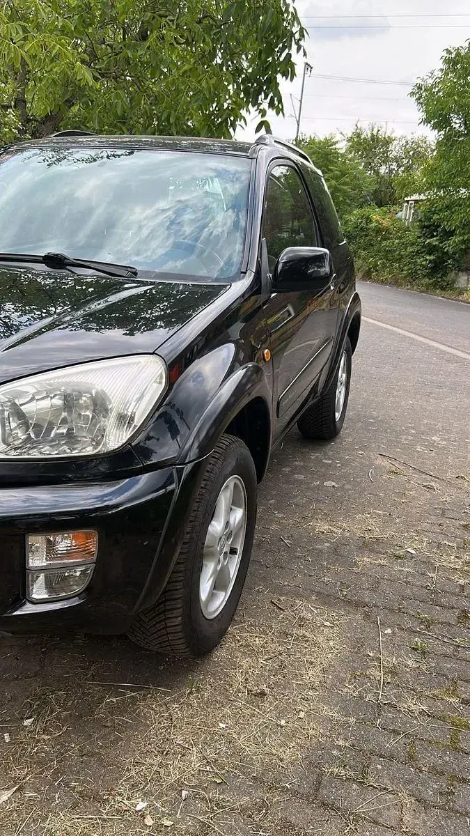 Gebraucht Toyota RAV4 150 PS (110 kW) 2002 Schwarz SUV
