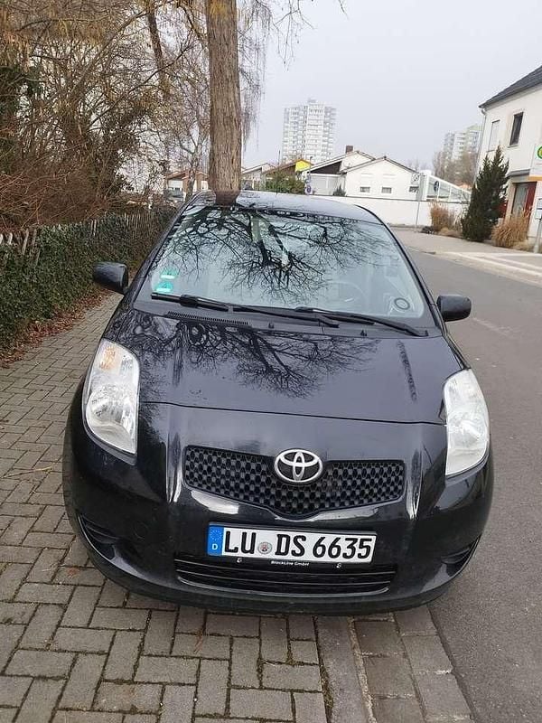 Gebraucht Toyota Yaris 105 PS (77 kW) 2007 Limousine