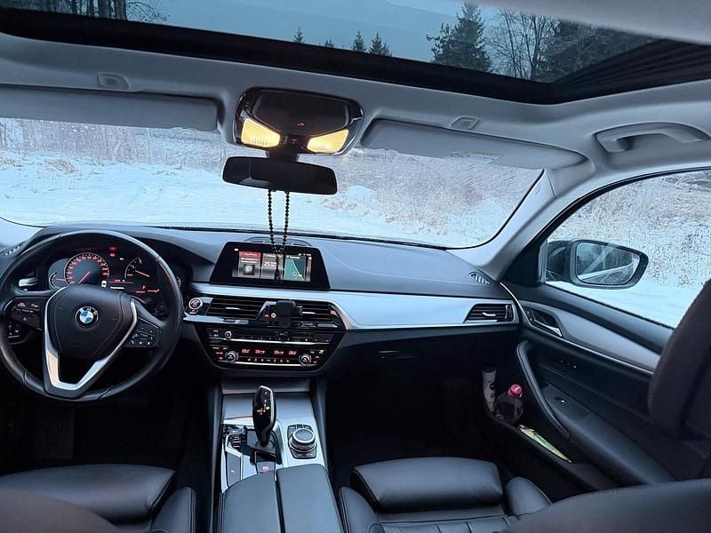 Gebraucht BMW 530 252 PS (185 kW) 2020 Schwarz Limousine