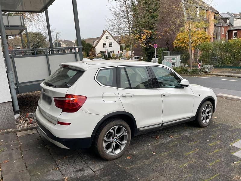 Gebraucht BMW X3 190 PS (139 kW) 2014 Weiß SUV