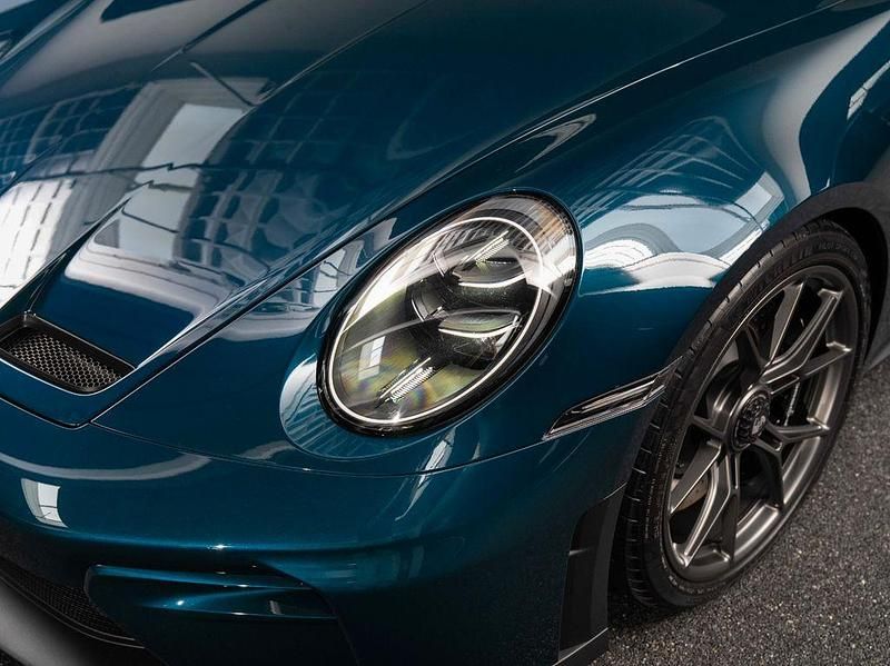 Neu Porsche 911 510 PS (375 kW) 2026 Grün