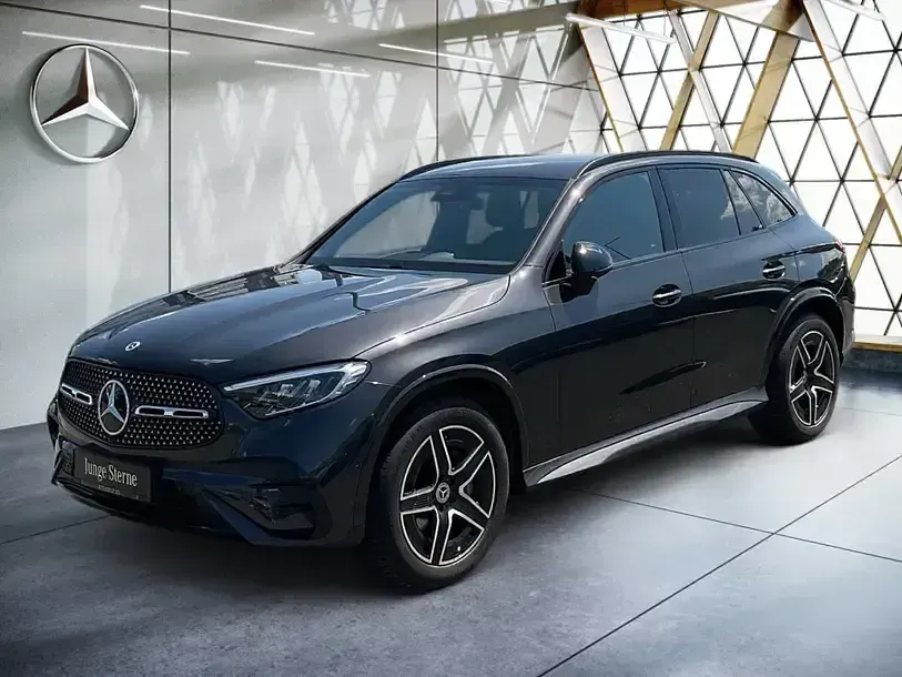 Gebraucht Mercedes GLC300 AMG 269 PS (197 kW) 2025 Grau SUV