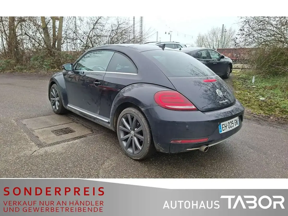 Gebraucht VW Beetle Design 105 PS (77 kW) 2016 Deep black perleffekt Kleinwagen