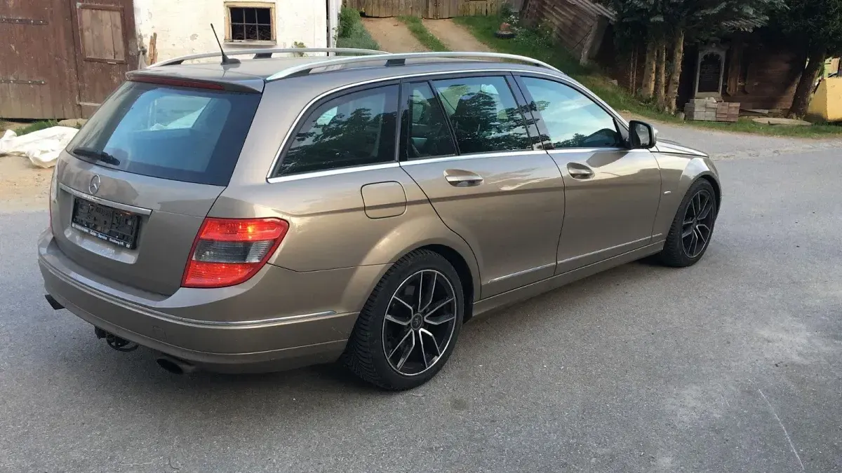 Gebraucht Mercedes C320 224 PS (164 kW) 2008 Kombi