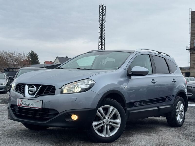 Grau Gebraucht 2010 Nissan Qashqai +2 Tekna SUV | 6.999 € (Fairer Preis) - Bild 1/4