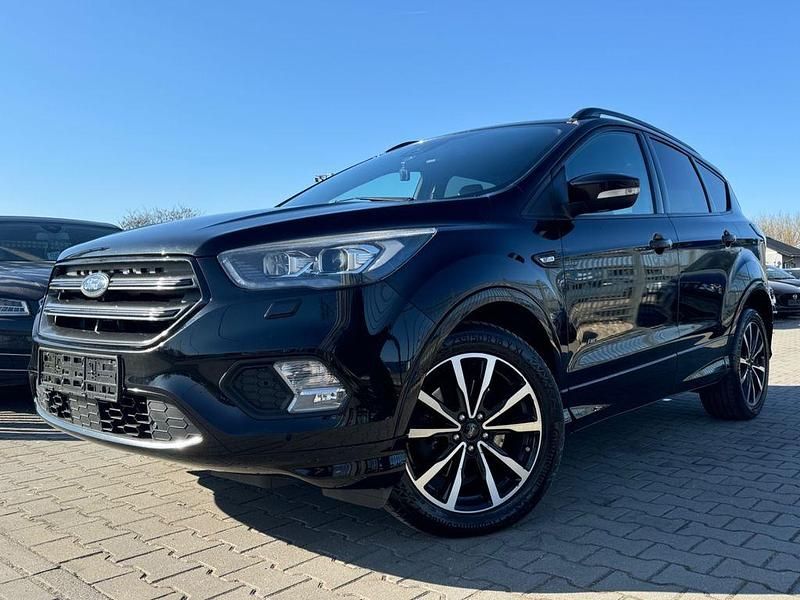 Gebraucht Ford Kuga ST-Line 242 PS (177 kW) 2018 Schwarz SUV
