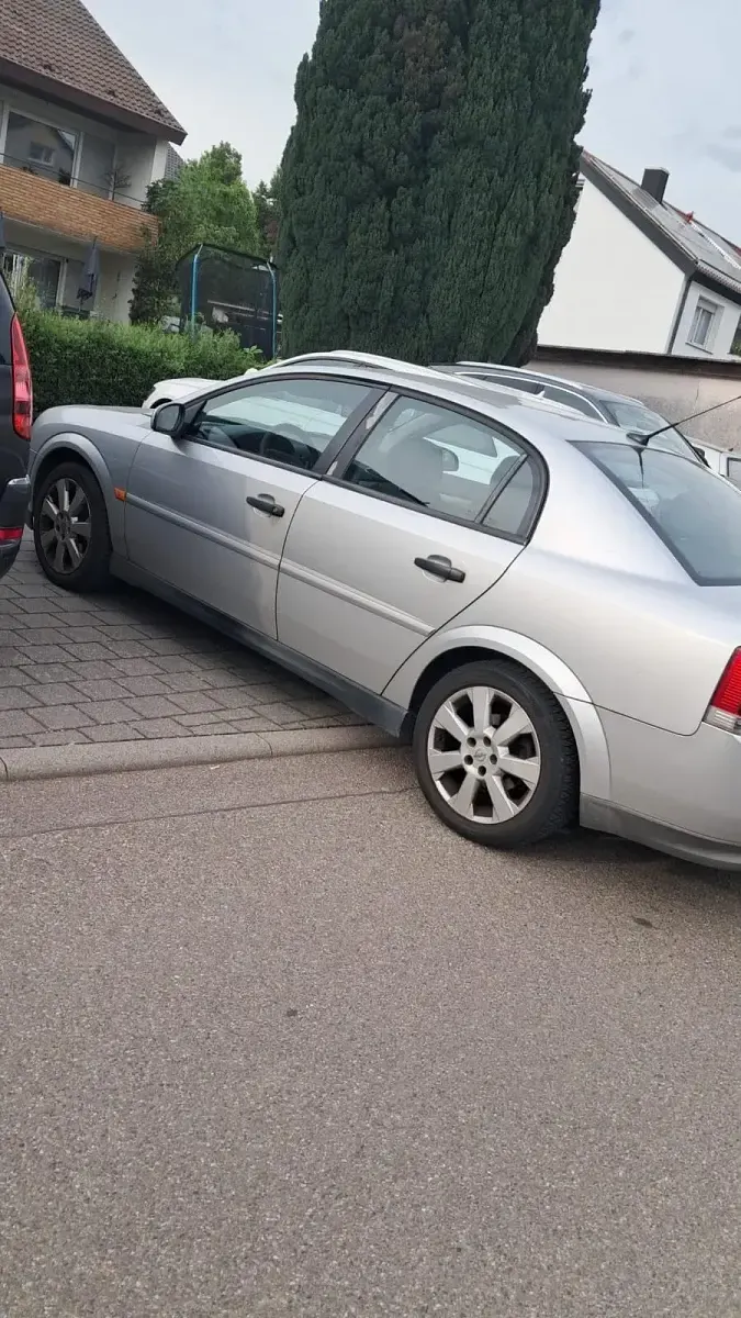 Usata Opel Vectra 150 CV (110 kW) 2005 Grigio Berlina