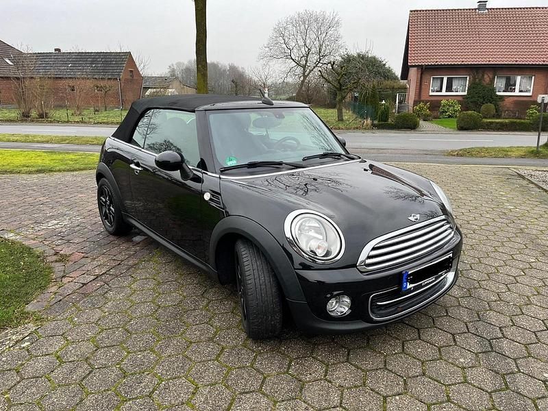 Schwarz Gebraucht 2015 Mini Cooper Cabriolet Cabrio | 9.300 € (Fairer Preis) - Bild 1/4