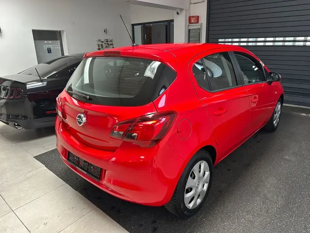 Gebraucht Opel Corsa 101 PS (74 kW) 2019 Schwarz Kleinwagen