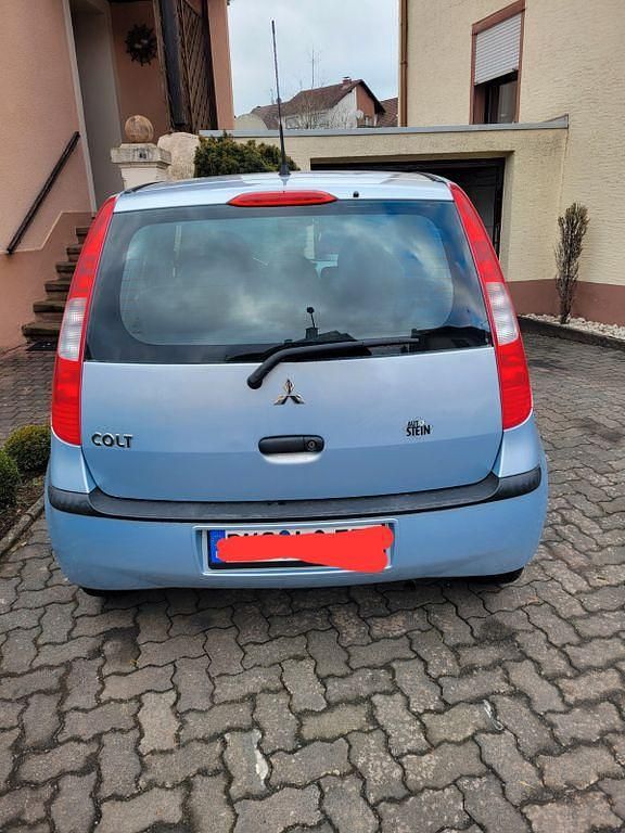 Gebraucht Mitsubishi Colt Inform 95 PS (69 kW) 2005 Grau Kleinwagen