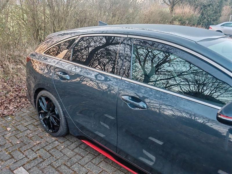 Gebraucht Kia ProCeed GT 204 PS (150 kW) 2019 Grau Kombi