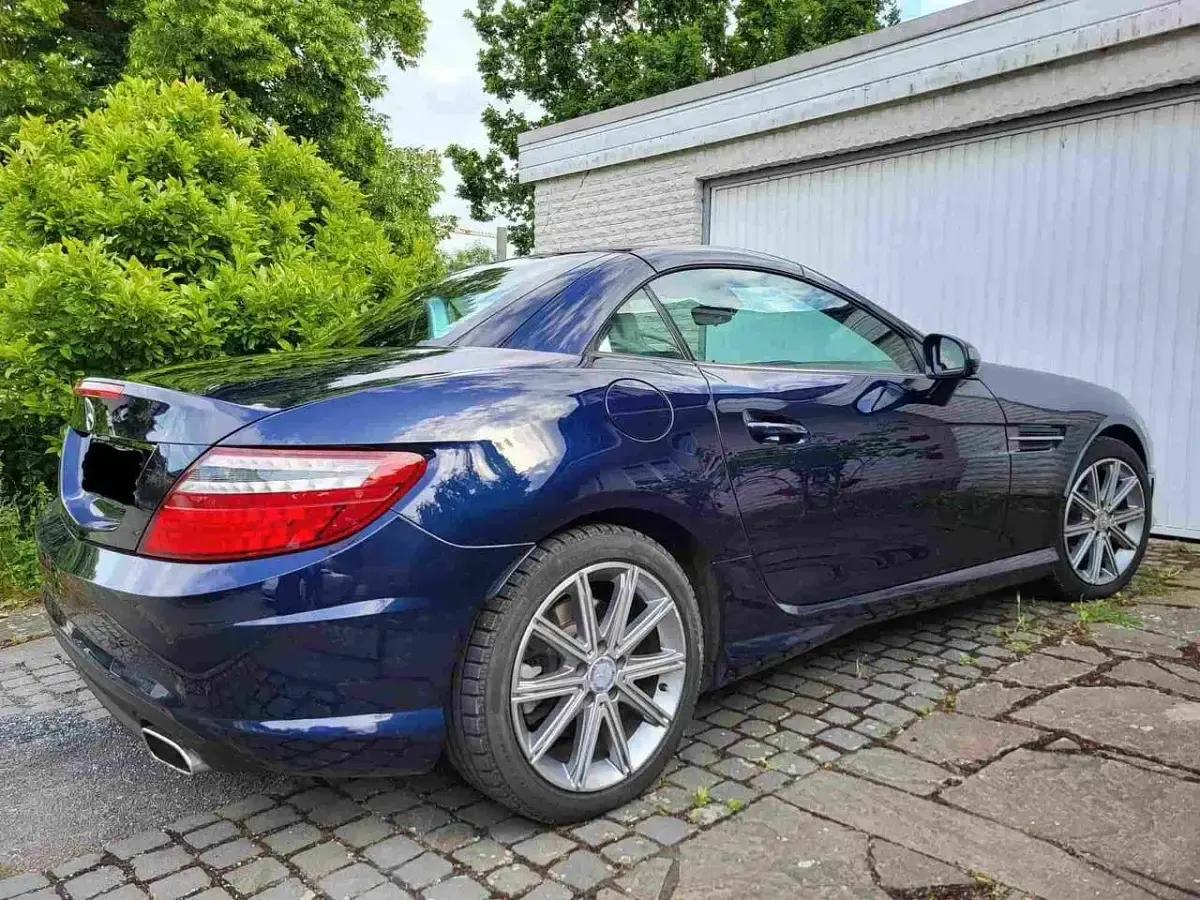 Gebraucht Mercedes SLK200 AMG line 184 PS (135 kW) 2013 Blau Cabrio
