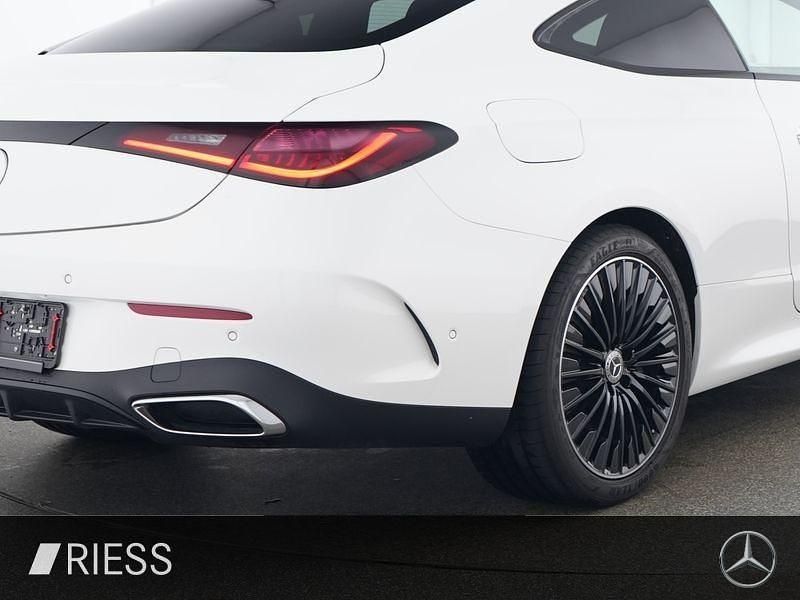 Gebraucht Mercedes CLE220 AMG 197 PS (144 kW) 2024 Unilack polarweiß Coupé