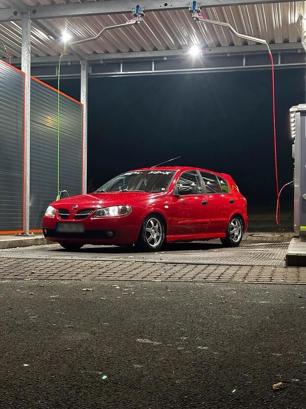 Gebraucht Nissan Almera 98 PS (72 kW) 2006 Rot Kleinwagen