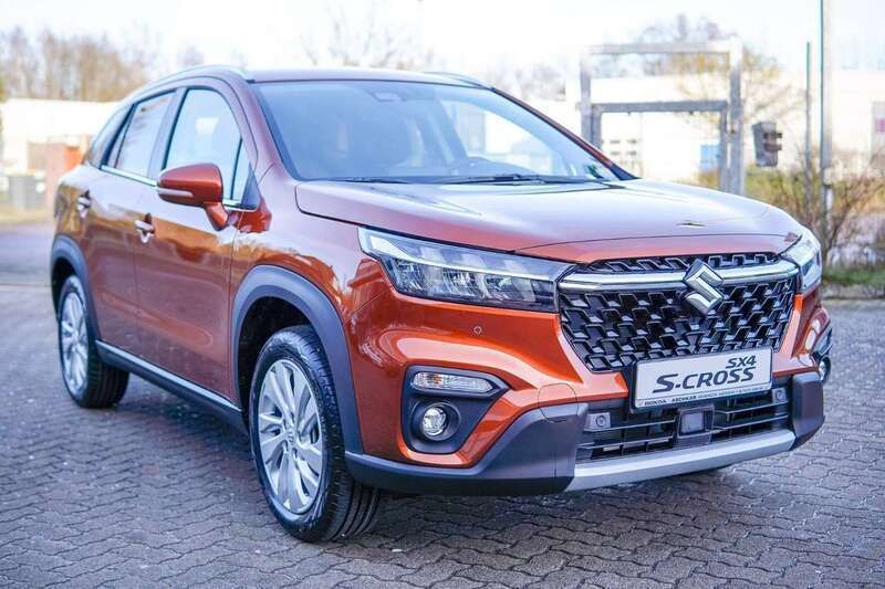 Braun Gebraucht 2025 Suzuki SX4 S-Cross Comfort+ SUV | 27.980 € (Fairer Preis) - Bild 1/4