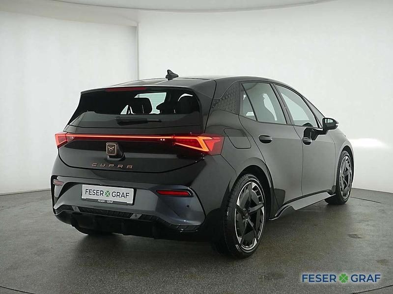 Gebraucht Cupra Born 169 kW (231 PS) 2024 Midnight black metallic Kleinwagen
