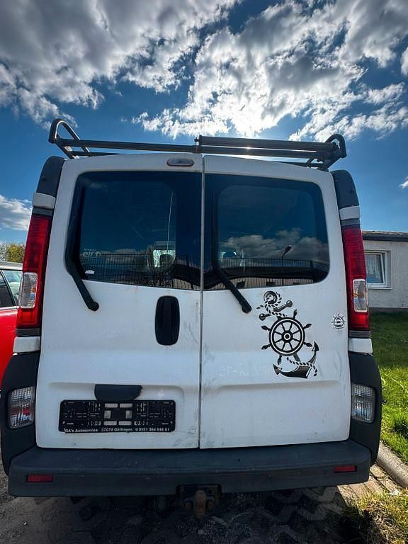 Gebraucht Renault Trafic 90 PS (66 kW) 2008 Weiß Van / Kleinbus