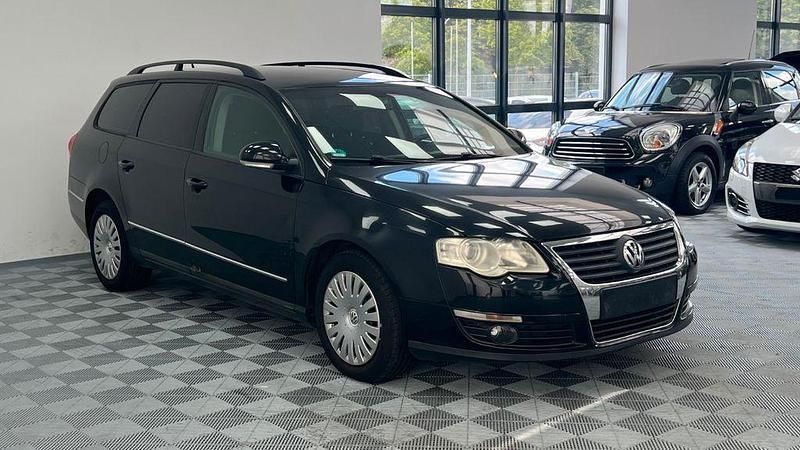 Schwarz Gebraucht 2006 VW Passat Highline Kombi | 1.444 € (Superpreis) - Bild 1/4