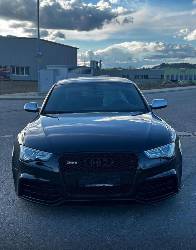 Schwarz Gebraucht 2013 Audi RS5 Coupé | 22.950 € (Guter Preis) - Bild 1/4