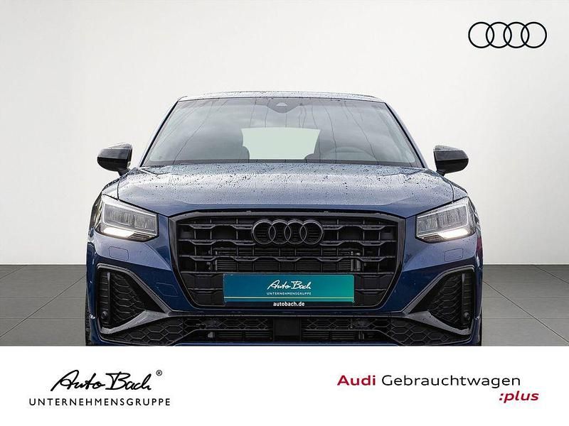 Gebraucht Audi Q2 S-Line 150 PS (110 kW) 2025 Blau SUV