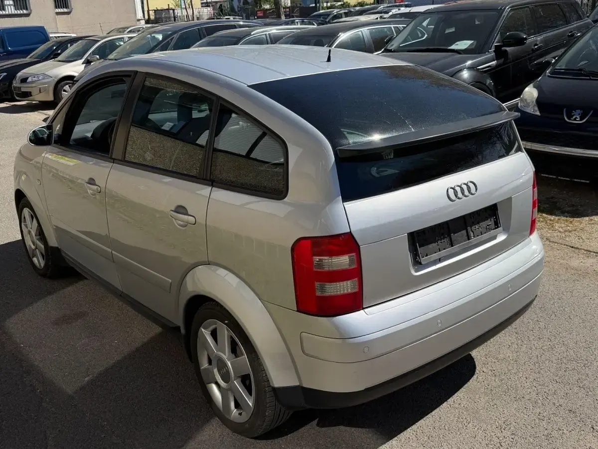 Gebraucht Audi A2 75 PS (55 kW) 2004 Silber Kleinwagen