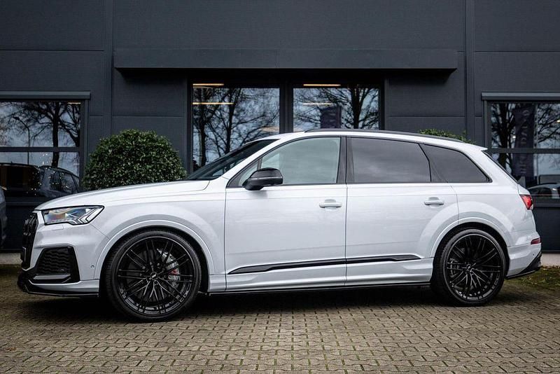 Gebraucht Audi SQ7 507 PS (372 kW) 2023 Grau SUV