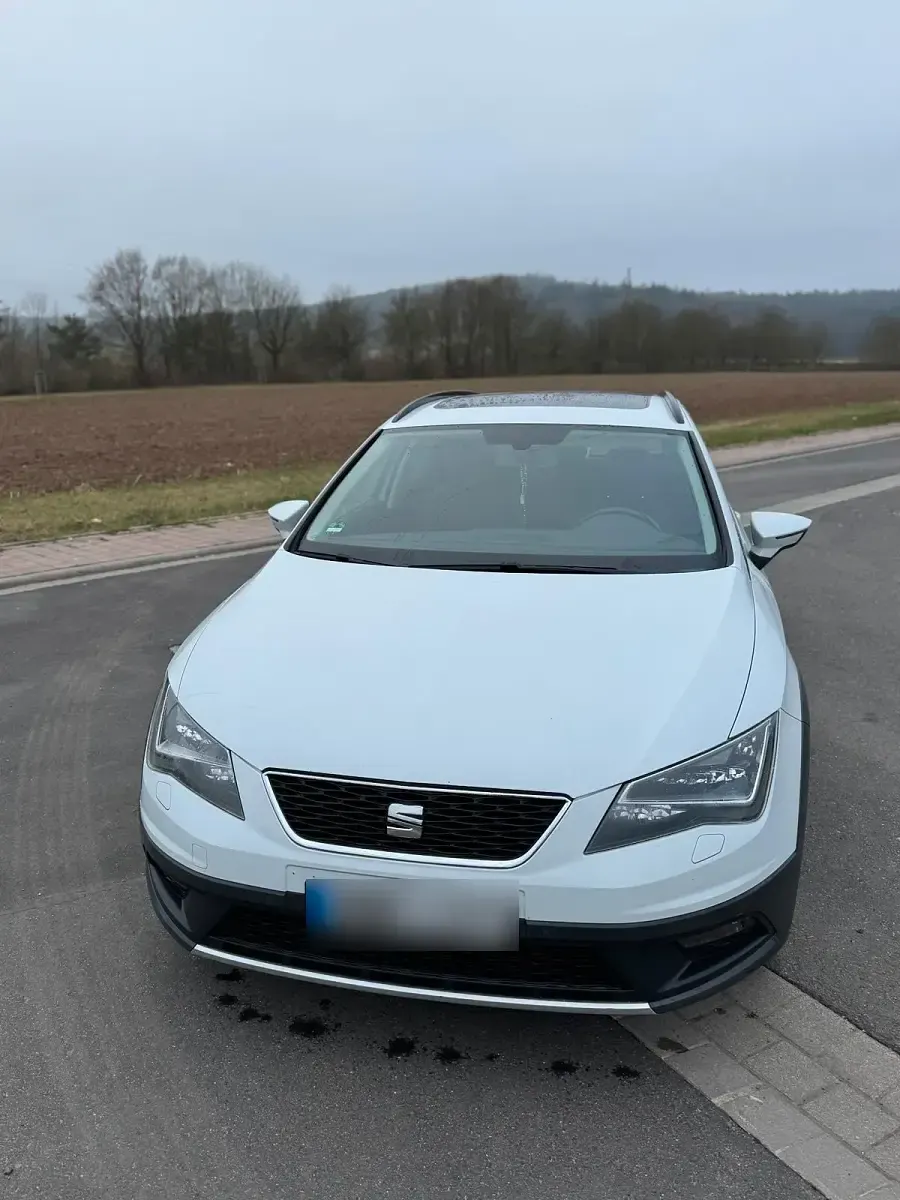 Gebraucht Seat Leon X-Perience Xperience 150 PS (110 kW) 2016 Weiß Kombi