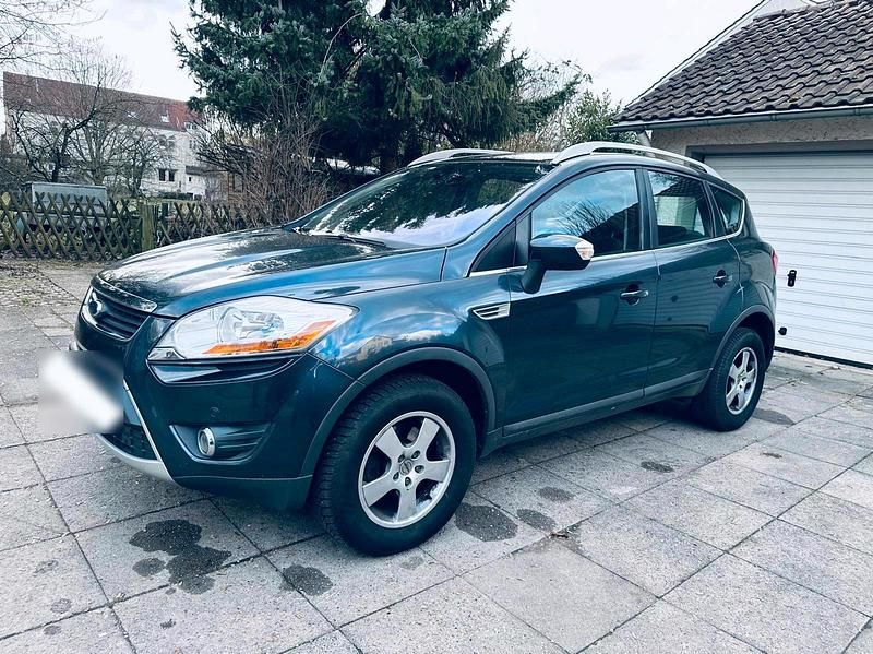 Gebraucht Ford Kuga Titanium 136 PS (100 kW) 2009 Grau SUV