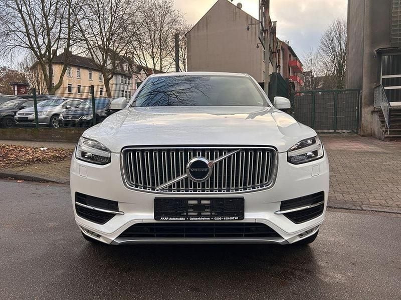 Weiß Gebraucht 2016 Volvo XC90 Momentum SUV | 26.900 € (Guter Preis) - Bild 1/4