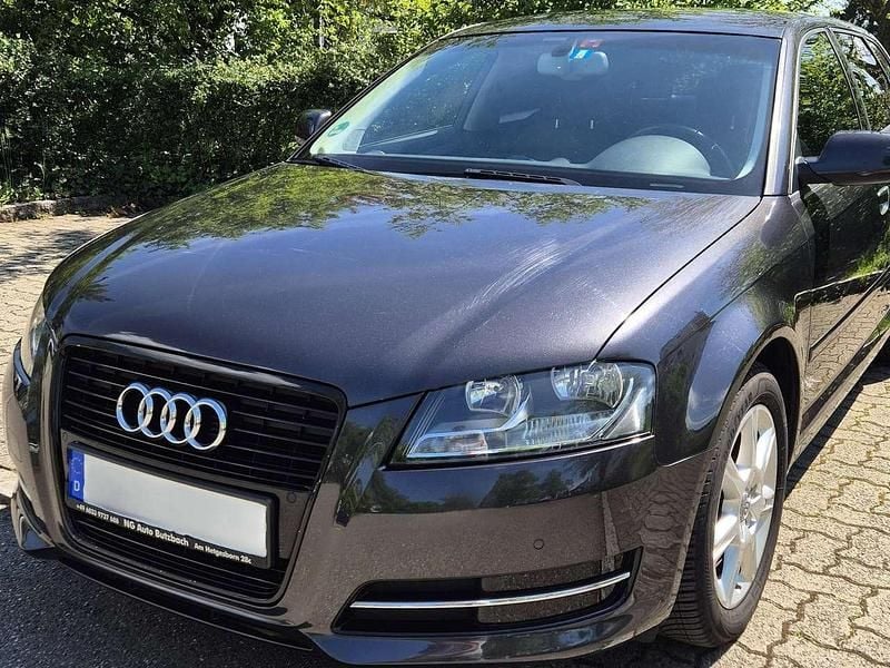 Usata Audi A3 Ambiente 105 CV (77 kW) 2012 Grigio Utilitaria
