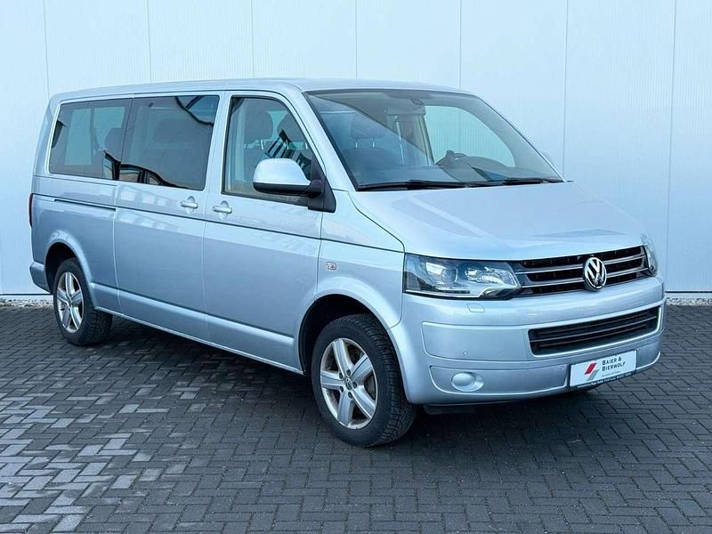Gebraucht VW T5 Comfortline 179 PS (131 kW) 2015 Reflexsilber metallic Van