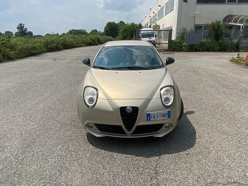 Beige Gebraucht 2010 Alfa Romeo MiTo Super Kleinwagen | 3.000 € (Fairer Preis) - Bild 1/4