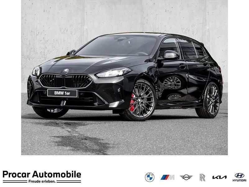 Schwarz Neu 2025 BMW 120 M Sport Kleinwagen | 45.980 € - Bild 1/4