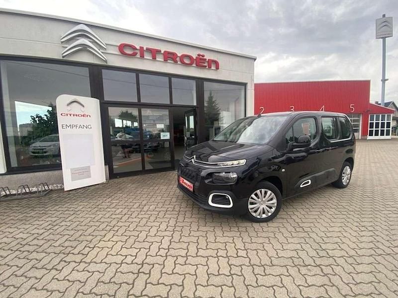 Onyxschwarz Gebraucht 2020 Citroën Berlingo Feel Van / Kleinbus | 23.900 € (Fairer Preis) - Bild 1/4