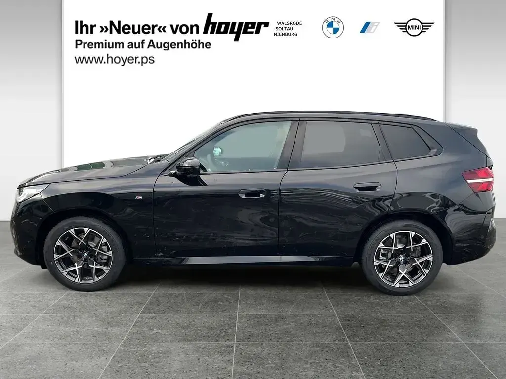Neu BMW X3 M Sport 197 PS (144 kW) 2026 Black sapphire metallic SUV