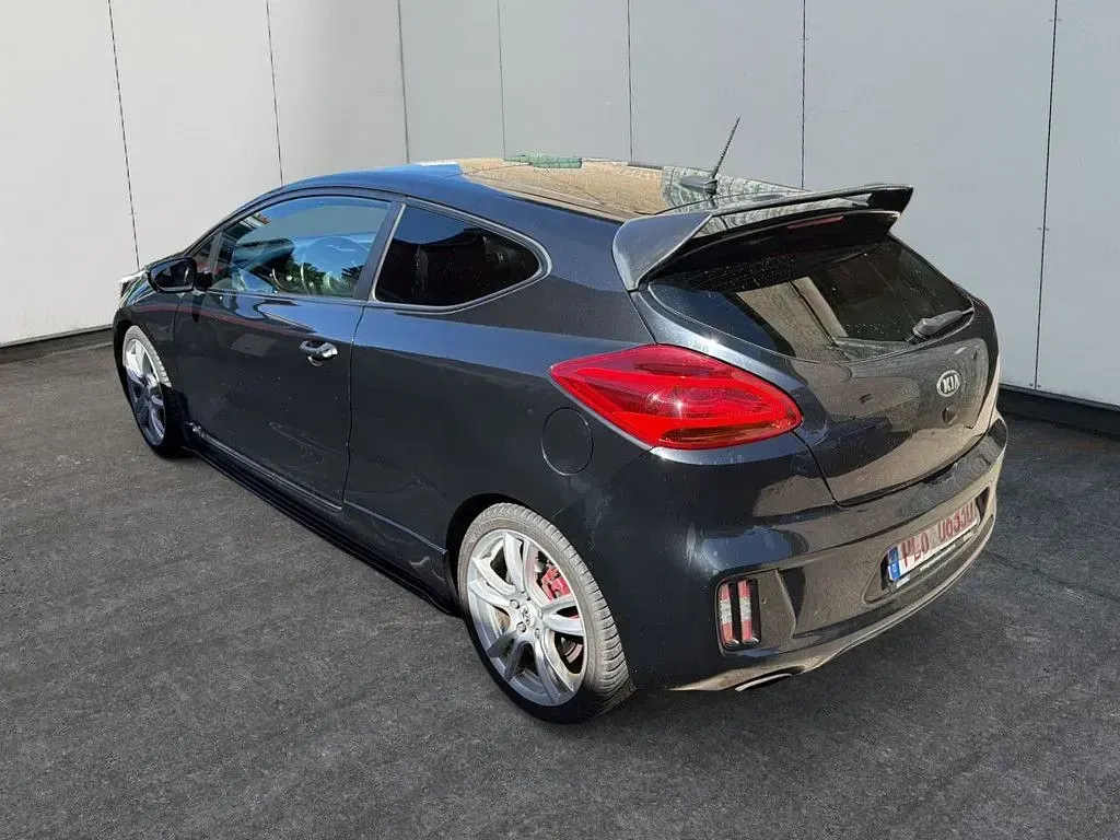 Gebraucht Kia Ceed GT-Track 204 PS (150 kW) 2015 Schwarz Kleinwagen