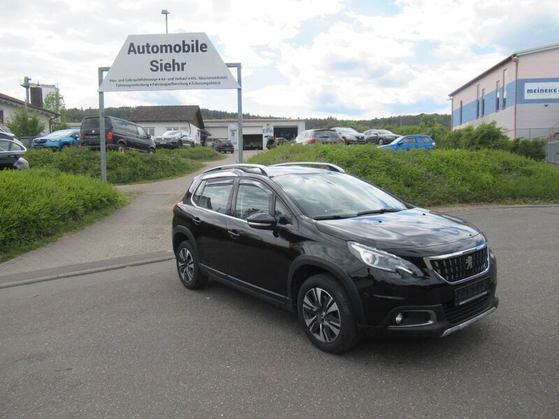 Schwarz Gebraucht 2019 Peugeot 2008 Allure SUV | 9.990 € (Guter Preis) - Bild 1/4